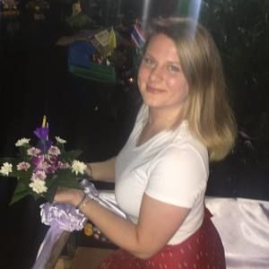 Meet your Posher, Anna